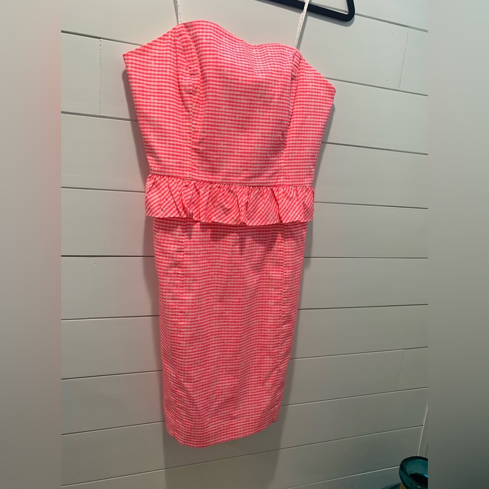 Lilly Pulitzer, size 8 hot pink gingham pencil dress, with cute ruffle detail. - Picture 10 of 12